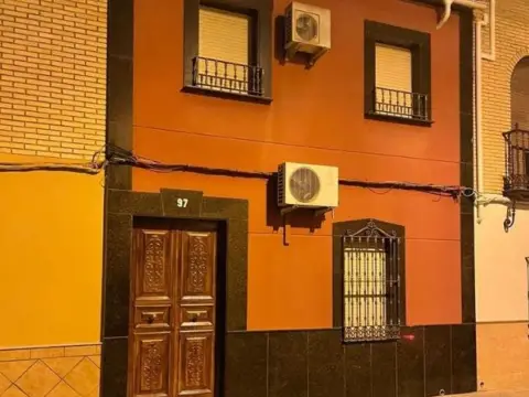 Piso en calle de Ramón y Cajal