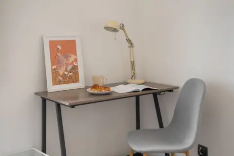 Habitación en Carrer Ample, 24