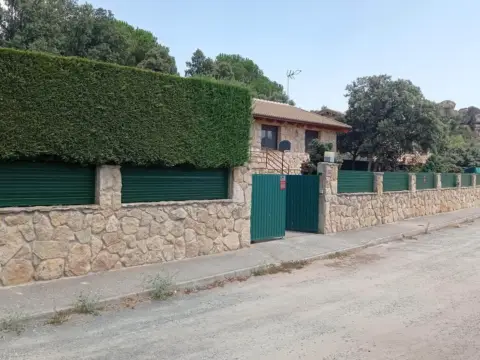 Chalet en calle Zafra