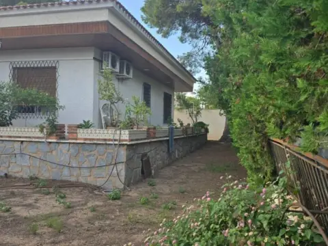 Chalet en Lomas de Cabo Roig