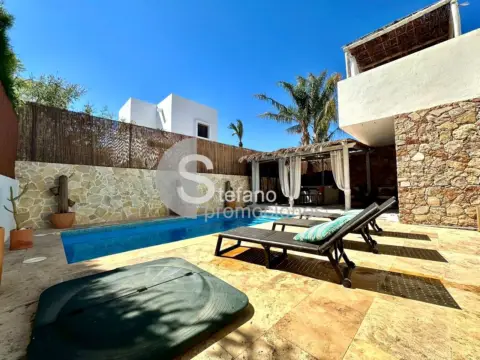 Casa pareada en Cabo de Gata, Magia en Rodalquilar, Consulte Temporada
