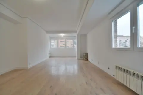 Piso en Avenida del Mediterráneo