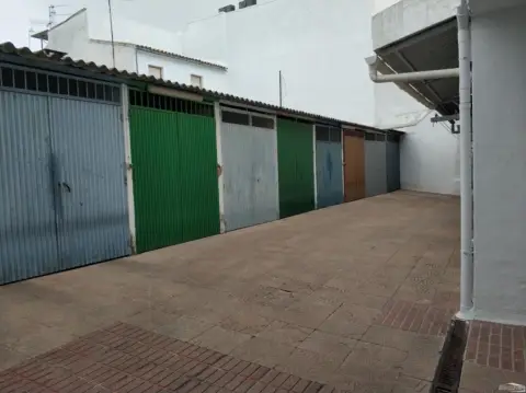 Garaje en calle de la Condesa Carmen Pizarro