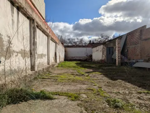 Terreno en calle de la Serranía de Ronda, 36