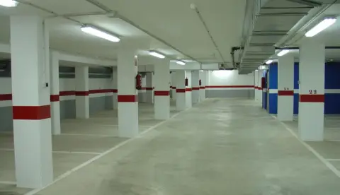 Garaje en Grupo de Txibitena