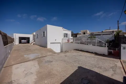 Chalet en Camino de las Claras