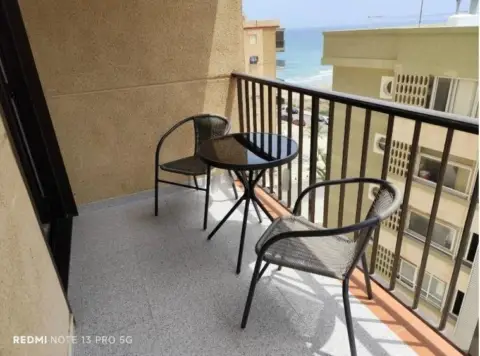 Piso en Arenales del Sol