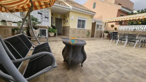 Casa pareada en Urbanización Kristal