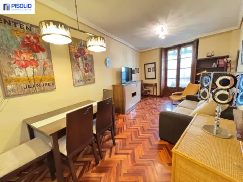 Piso en calle del Regalado