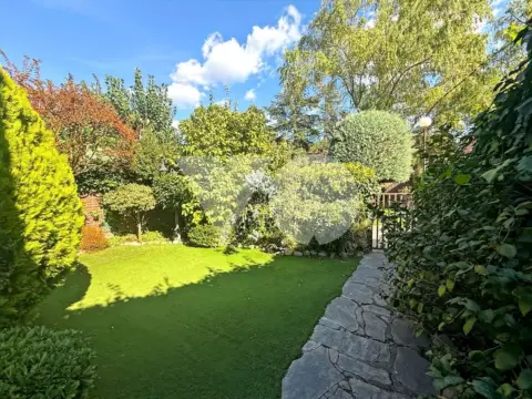 Casa adosada en Las Rozas de Madrid - El Burgo
