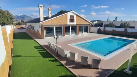 Chalet en Carrer Anhidrita
