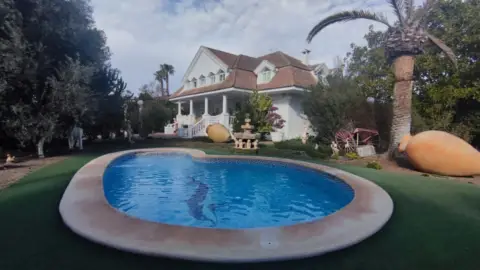 Chalet en calle Río Turia