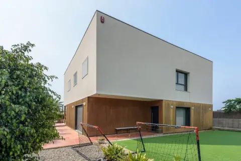 Chalet en Carrer VIA Augusta