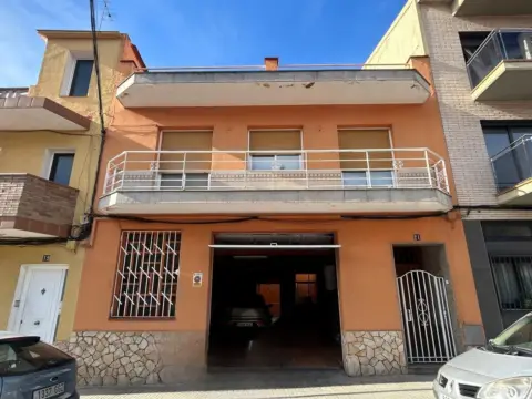 Casa adosada en Carrer de Sant Genís, 21