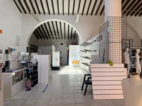 Local comercial en Plaza de Toros