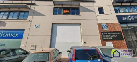 Nave industrial en Nueva Andalucía