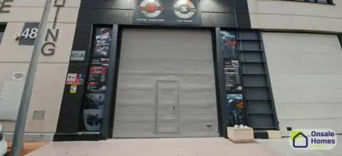 Nave industrial en Nueva Andalucía