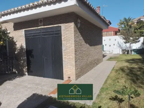 Casa pareada en calle del Pato