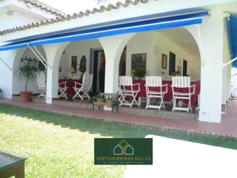 Chalet en Vistahermosa