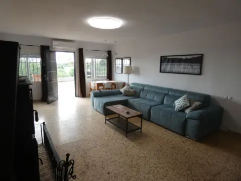 Chalet en calle la Parra