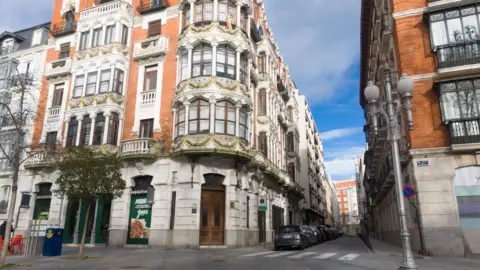 Piso en calle de Colmenares, 12