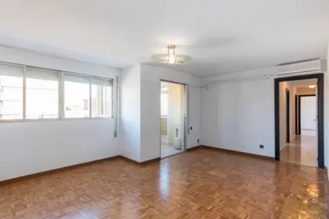 Piso en Avenida del Monte Carmelo