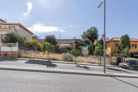 Terreno en Huétor Vega