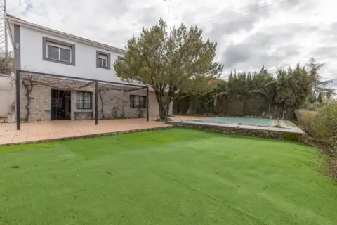 Casa en Avenida del Puente Nuevo