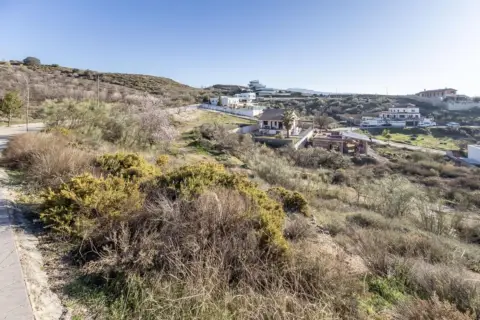 Terreno en Altos de La Zubia