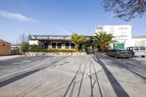 Local comercial en Camino de Huélago