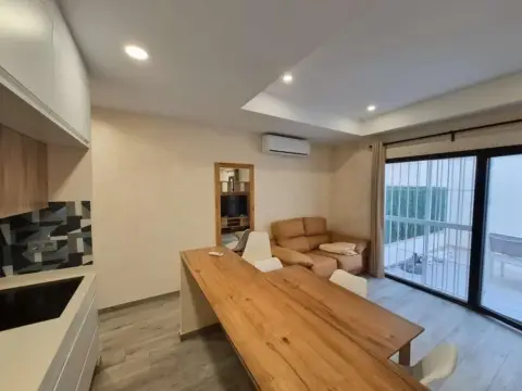 Apartamento en calle de Fernán Caballero