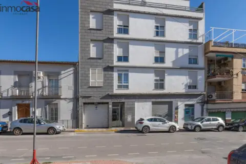 Local comercial en Avenida de la Estación