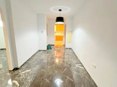 Piso en Avenida de Ogijares