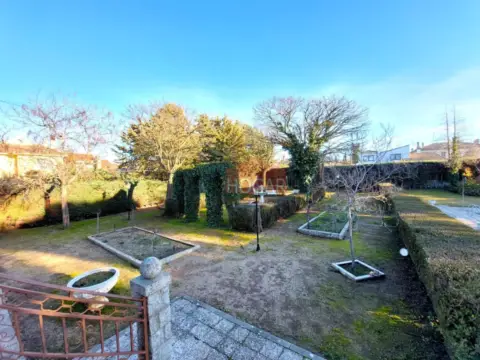 Chalet en Hervencias