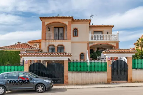 Chalet en Zona Metropolitana