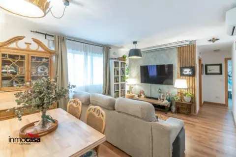 Piso en calle de Circunvalación