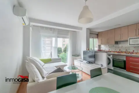 Piso en calle de Luz Casanova