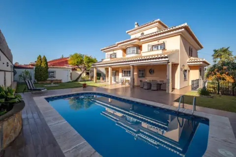 Chalet en Zona Metropolitana