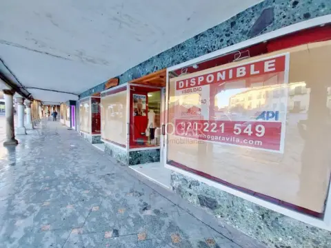 Local comercial en Plaza del Arrabal
