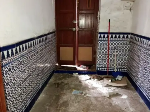 Chalet en calle de Álvarez Quintero, 21