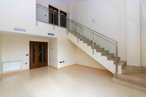 Dúplex en Barriada de Llera