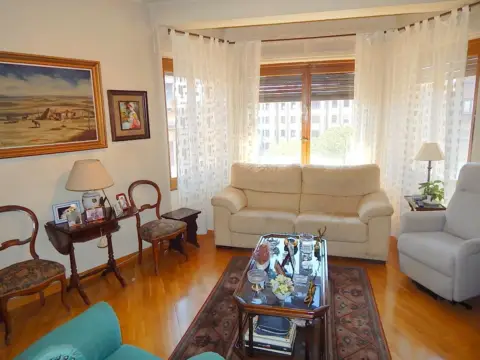 Piso en calle de Emilio Arrieta