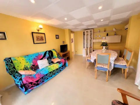 Apartamento en calle Catalunya, 12