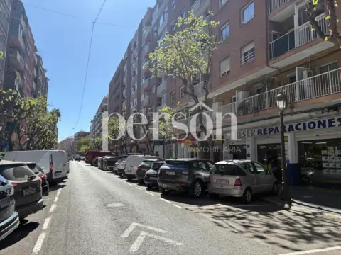 Local comercial en València