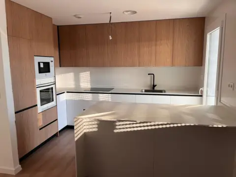 Piso en Avenida de Pampaneira, 12