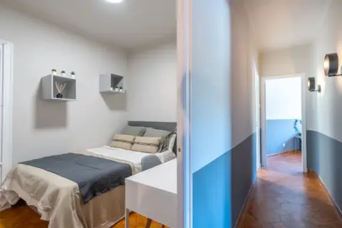 Habitación en Plaça d'Alfons 'el Savi', 7