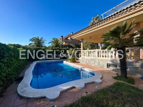 Chalet en Carrer de Montsant, 9