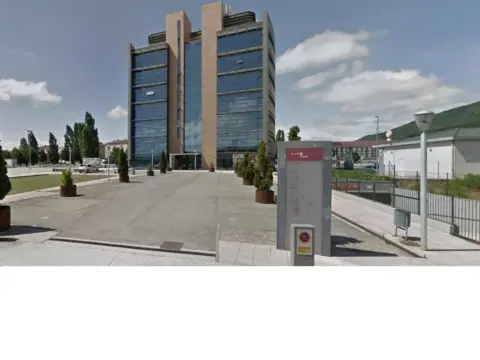 Garaje en calle de las Madres de la Plaza de Mayo