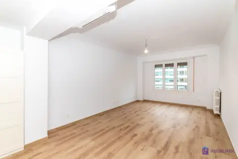 Piso en calle de San Miguel