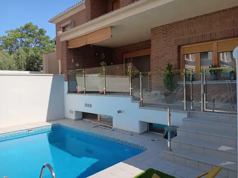 Chalet en Alto de los Molinos